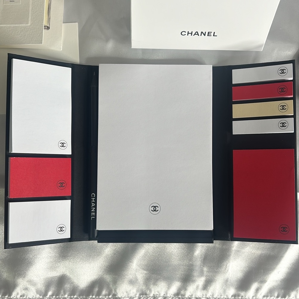 💌SOLD—Chanel notebook bundle ♥️ - Picture 2 of 3